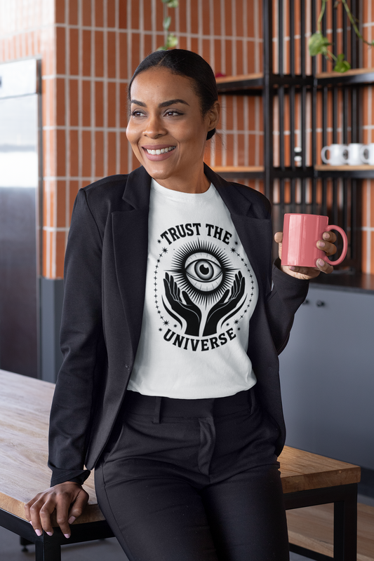 Camiseta Trust The Universe